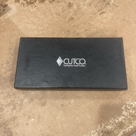 CUTCO knife block and table knife case. $100 OBO - Picture 6 of 8